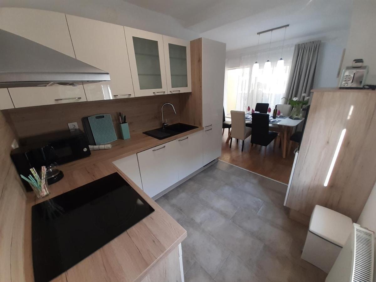 Apartman Ela Donji Rukavac Eksteriør billede