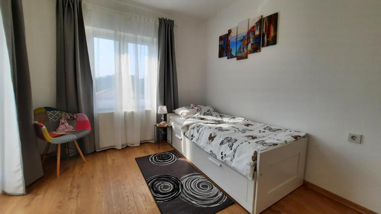 Apartman Ela Donji Rukavac Eksteriør billede