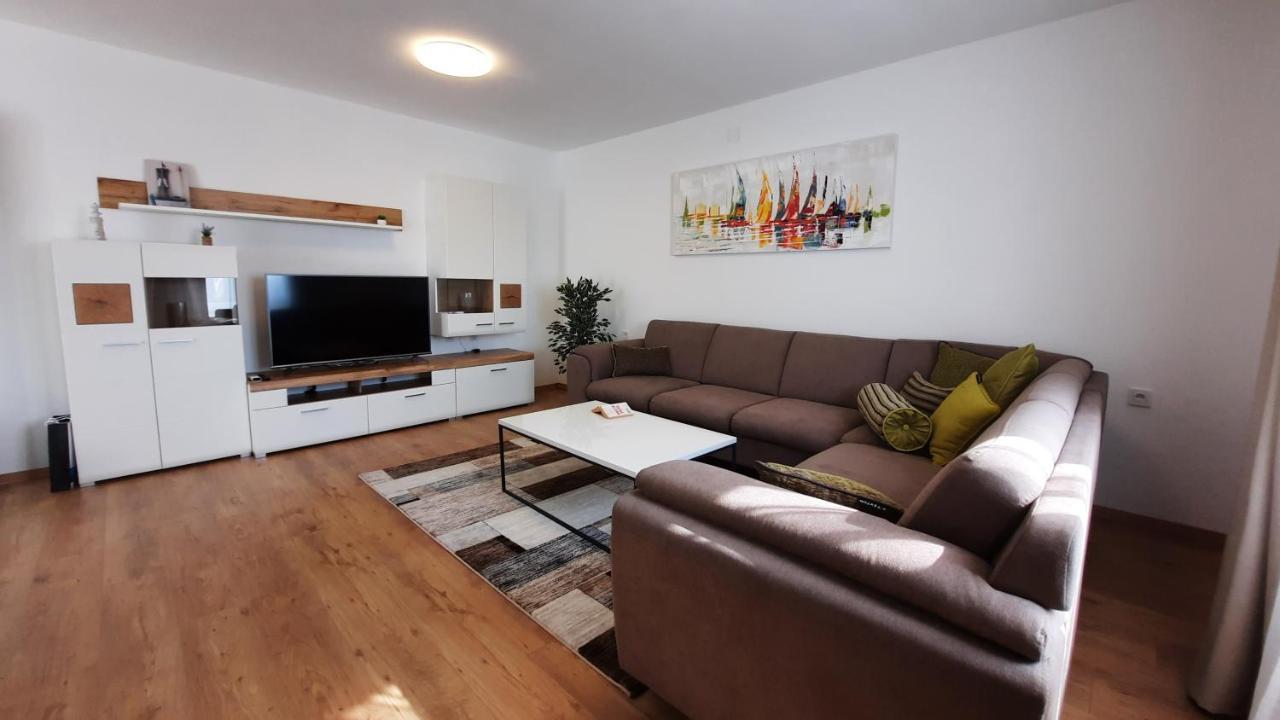 Apartman Ela Donji Rukavac Eksteriør billede